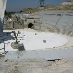Una moratoria sugli spettacoli al Teatro Greco